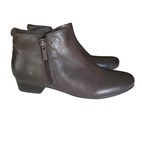 Trotters Major Booties Women's Size 8 Narrow Dark Brown Side Zip Leather Comfort - Picture 1 of 12